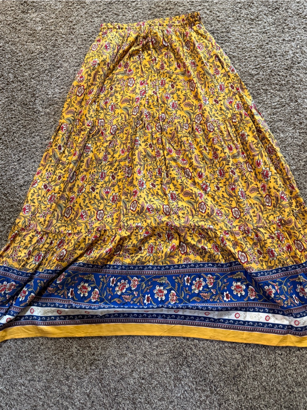 Universal Thread Maxi Skirt sz small